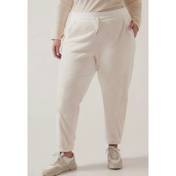 Athleta Recover Cozy Jogger Size 2x Plus Ivory 4 Way Stretch NWT $98 Soft Plush - Picture 1 of 8